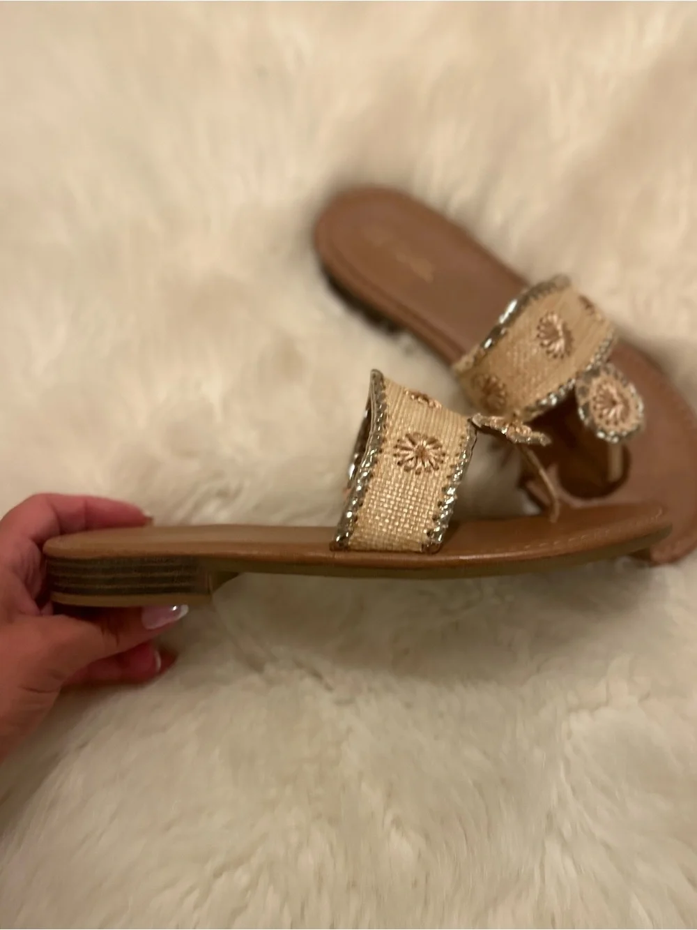 Hot Cakes elegant tan